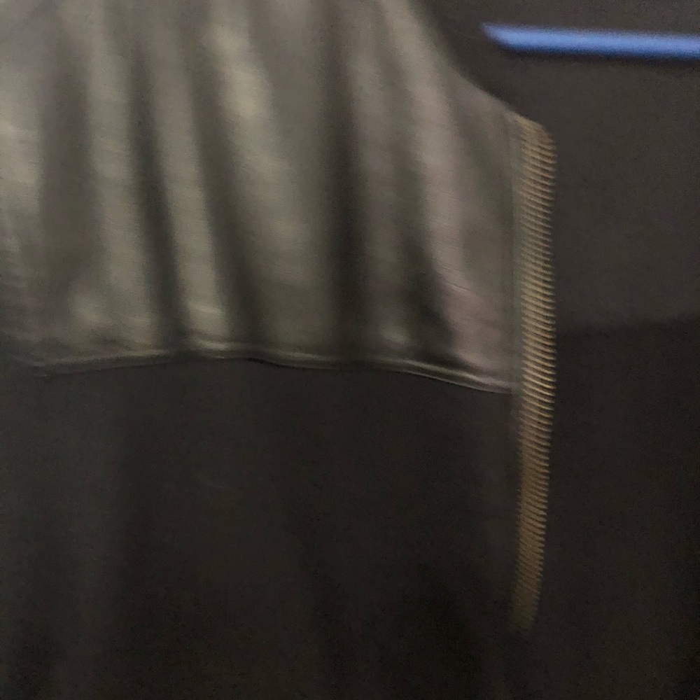Hugo boss jacket - Picture 3 of 3